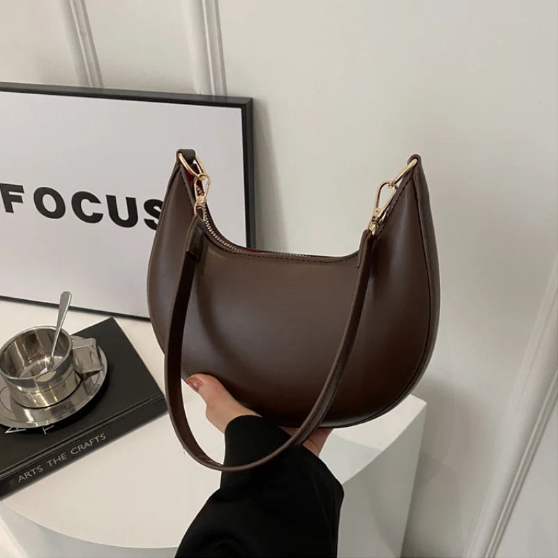 Nuevo bolso de béisbol en forma de luna de gama alta a la moda que muestra un solo bolso de hombro de lujo para mujer bolsos elegantes para mujer bolso de mujer